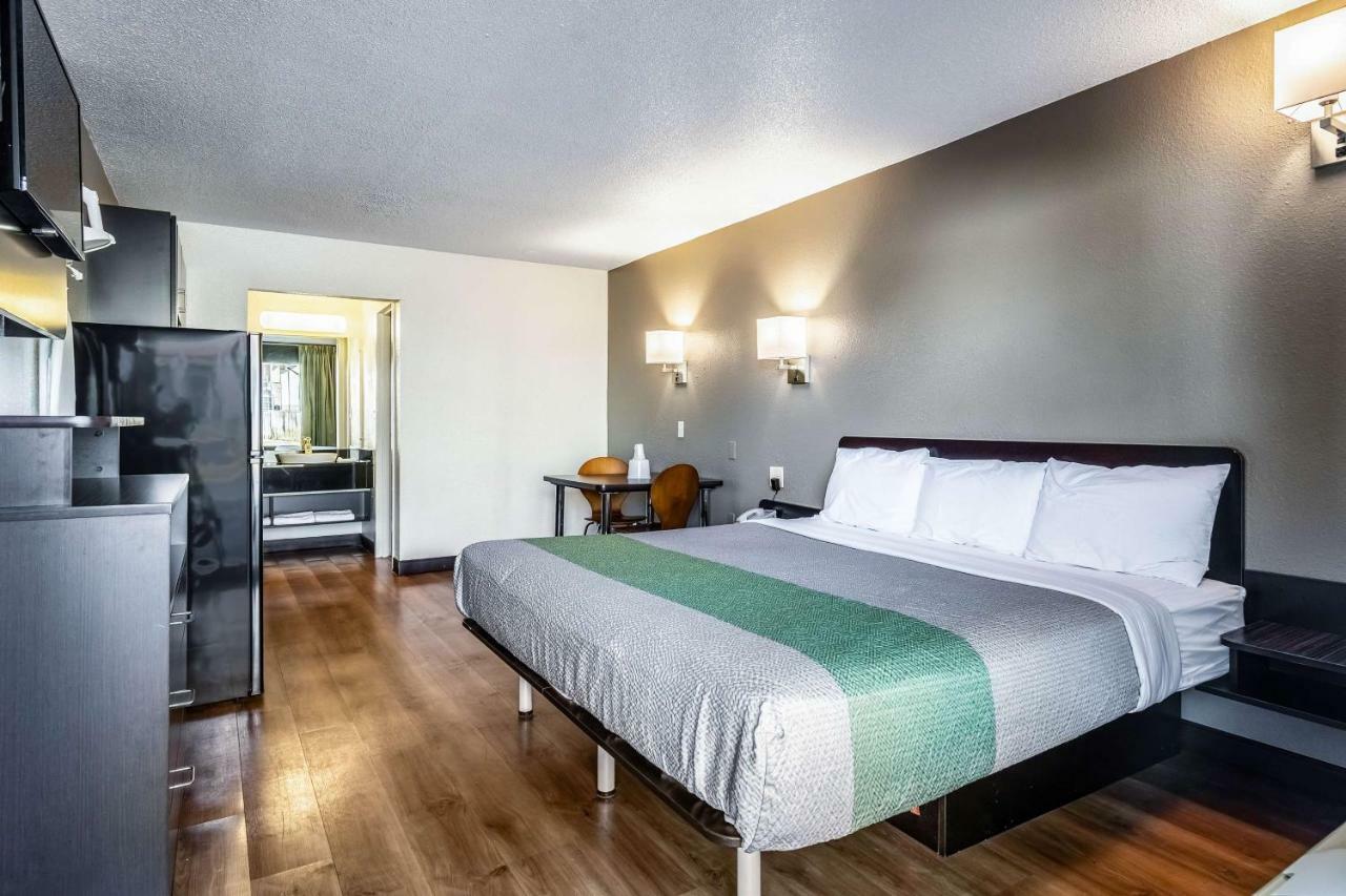 6-little Rock, Ar - West Hotel 2*